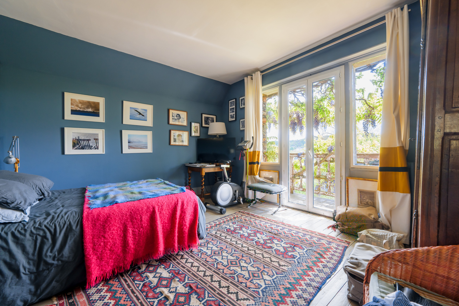 Image_, Propriete, Sèvres, ref :5947